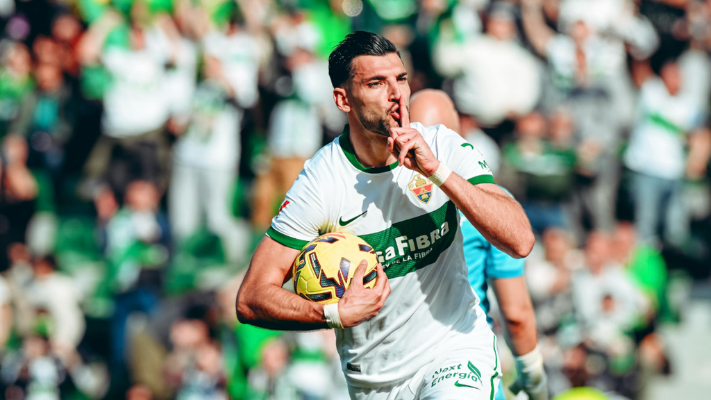 Rafa Mir condenado a ocho años y medio de prisión por agredir sexualmente a una joven en su chalet de Bétera