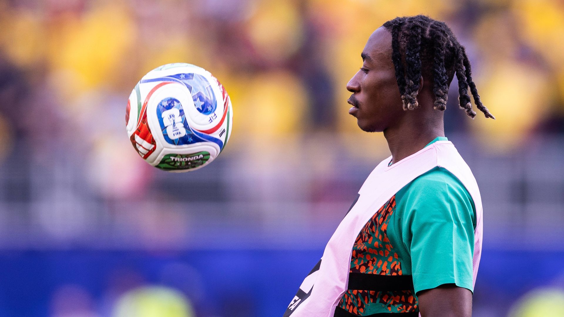 Yan Diomande calienta en el Mundial 2026