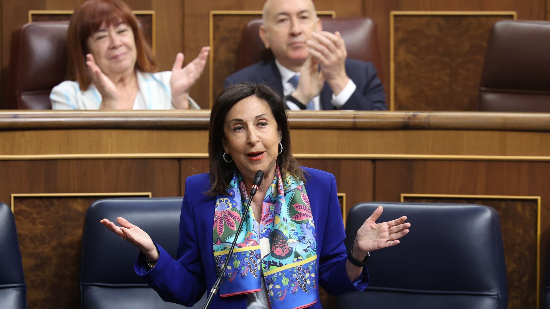 El Gobierno destina 3.500 millones de euros a reforzar sistemas de armamento, material, munición y equipamiento El Gobierno destina 3.500 millones de euros a reforzar sistemas de armamento, material, munición y equipamiento