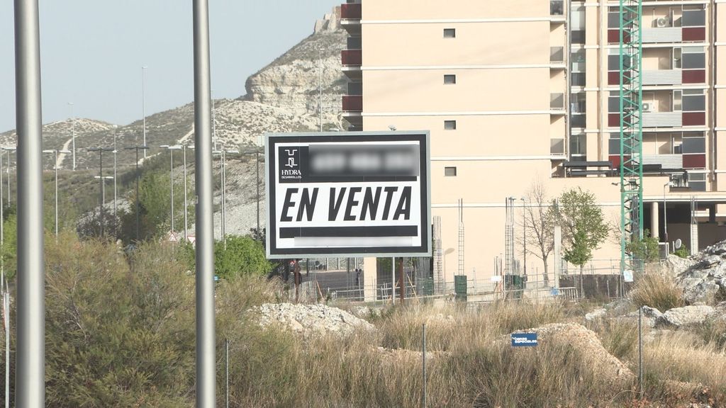 Cómo la crisis de la vivienda y el precio del alquiler están perjudicando la salud mental de los jóvenes en España