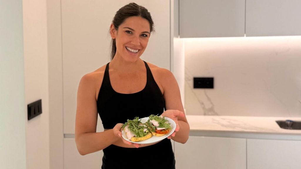 El desayuno supernutritivo y saciante de María Pespín: una tostada de pan de garbanzo para el día que toca gimnasio