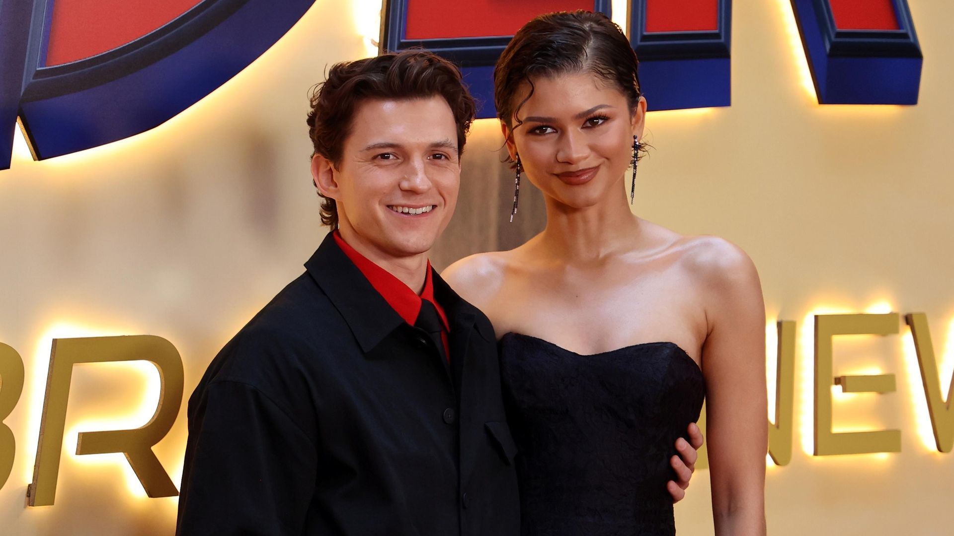Tom Holland y Zendaya en la premier de 'Spiderman' en Madrid