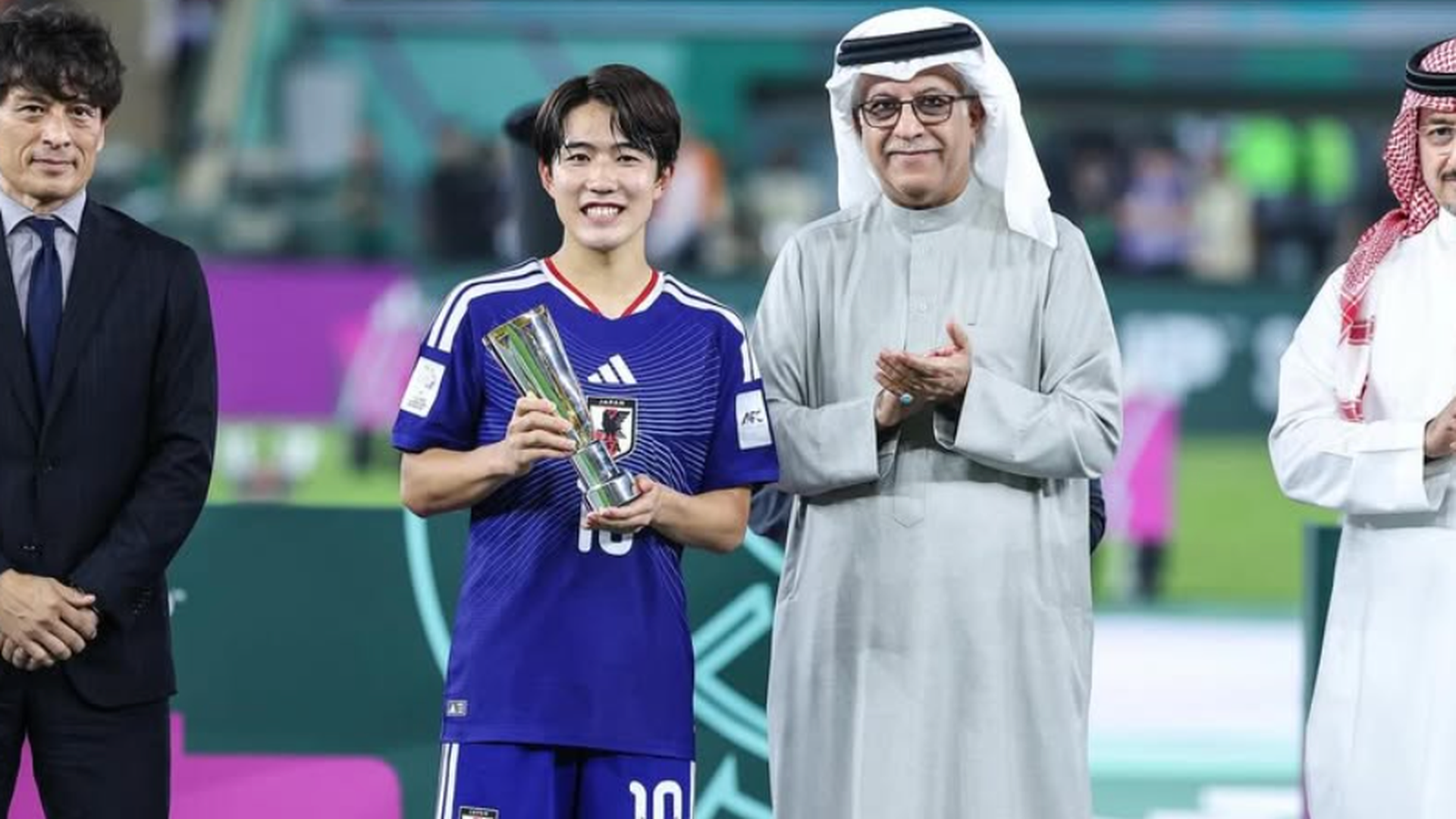 El día que el Valencia CF conoció y se enamoró de Ryonosuke Sato