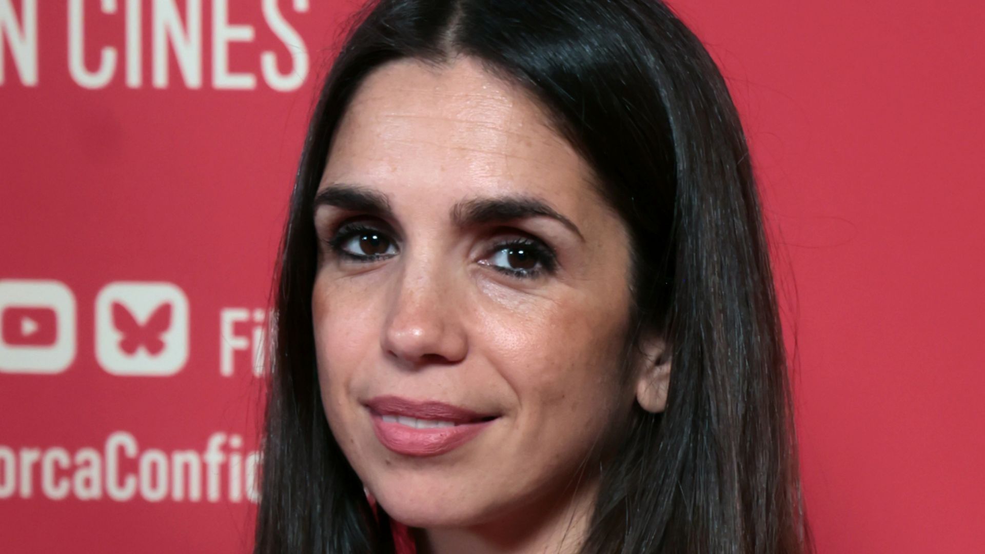 El revelador gesto de Elena Furiase que demuestra cómo se lleva con Alba Flores y Lola Orellana El revelador gesto de Elena Furiase que demuestra cómo se lleva con Alba Flores y Lola Orellana
