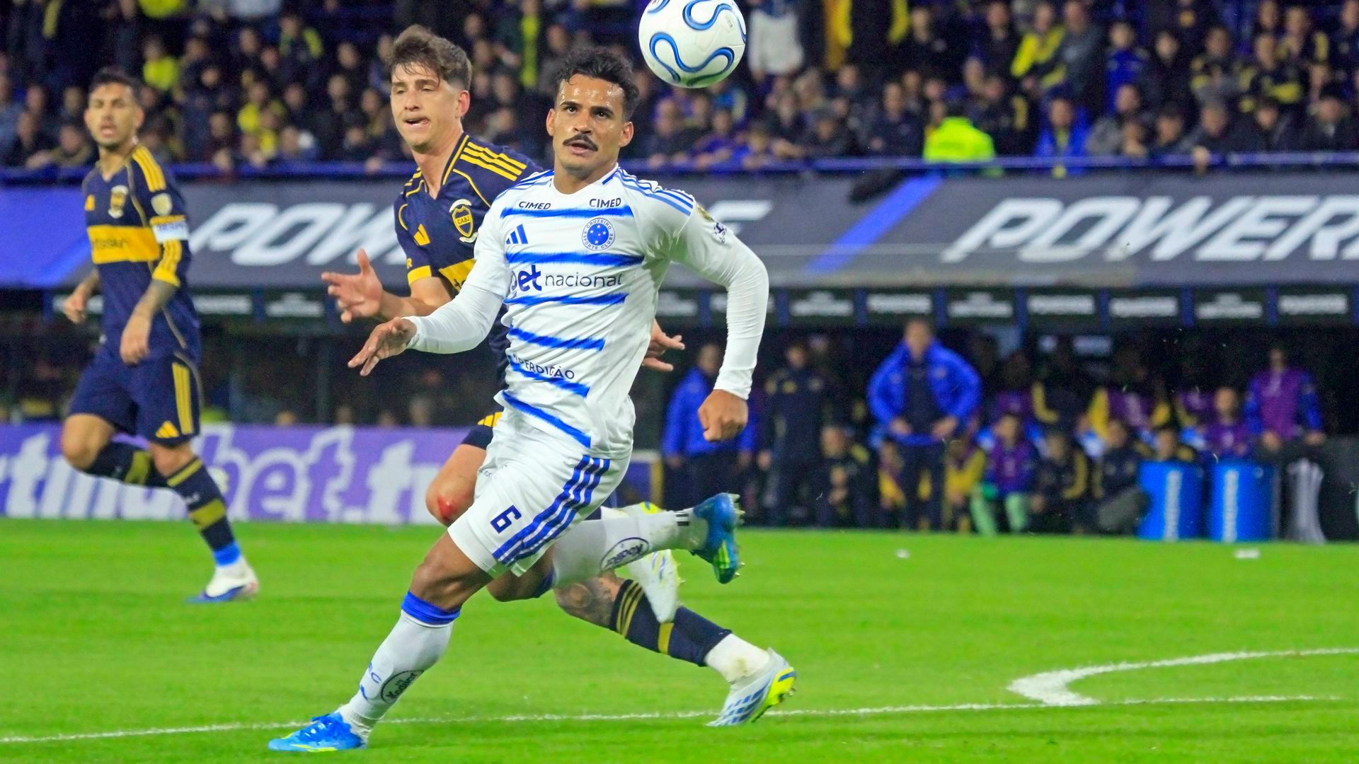Kaiki Bruno, jugando con el Cruzeiro