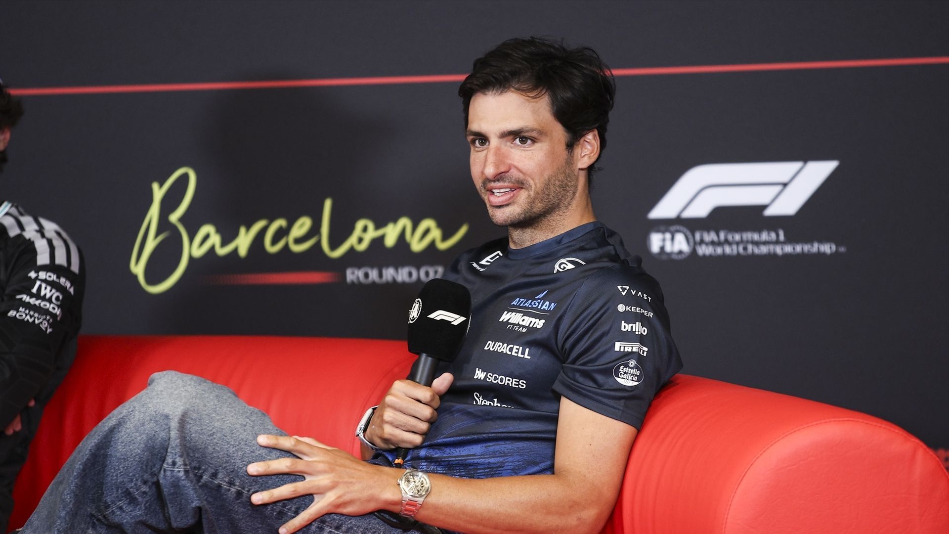 Carlos Sainz durante la rueda de prensa oficial de la Fórmula 1 en Montmeló
