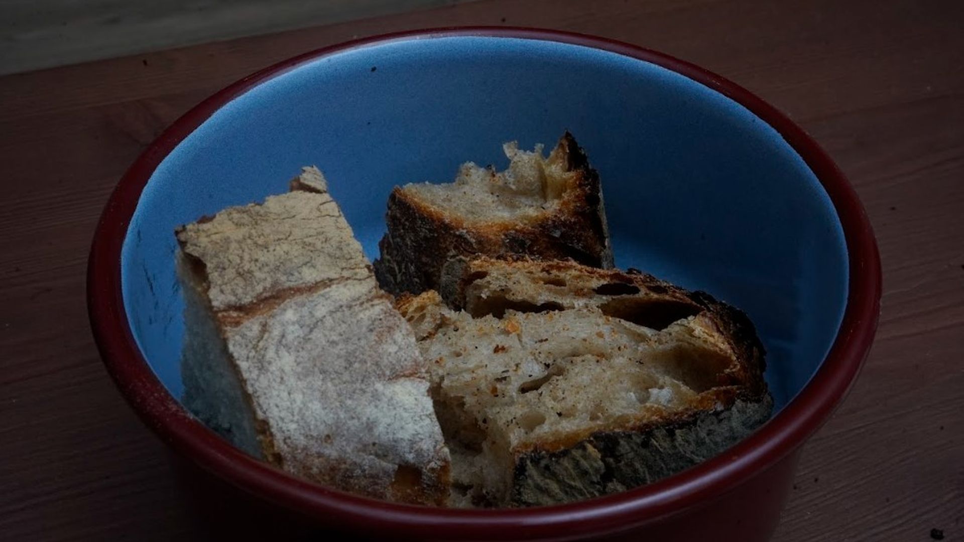 El pan vuelve a la mesa