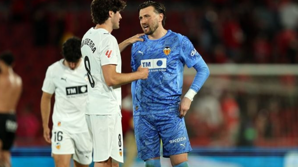 Stole Dimitrievski habla de los objetivos del Valencia CF para la temporada que viene