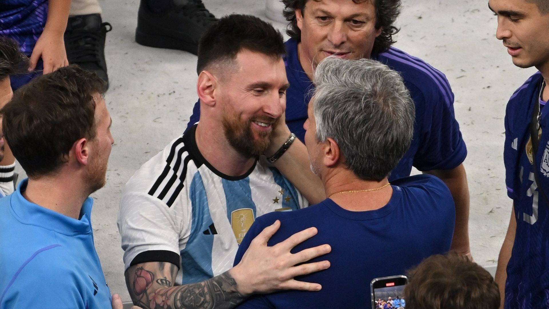 Leo Messi, junto a su padre Jorge Leo Messi, junto a su padre Jorge