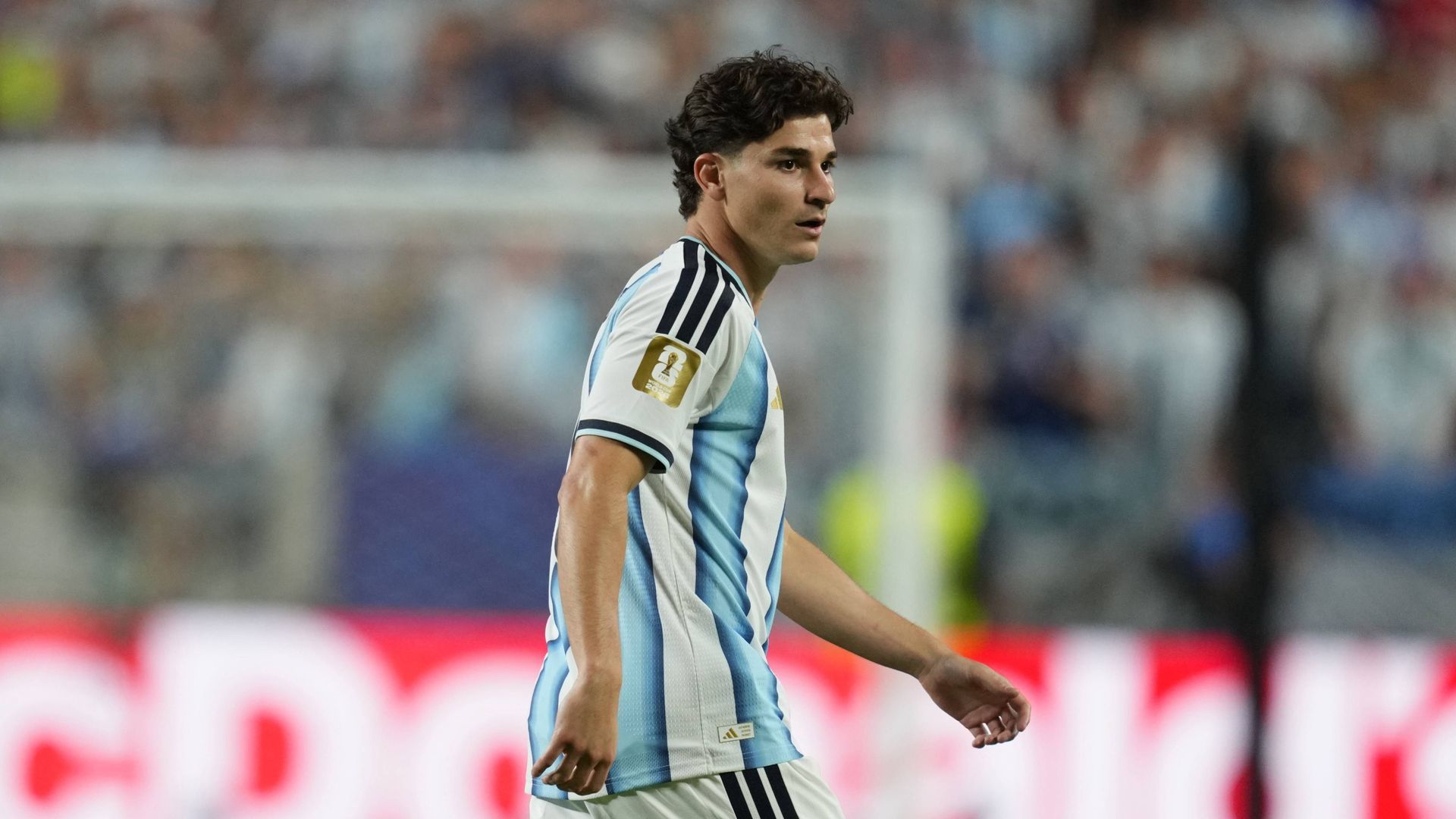 Julián Álvarez, en un partido de Argentina