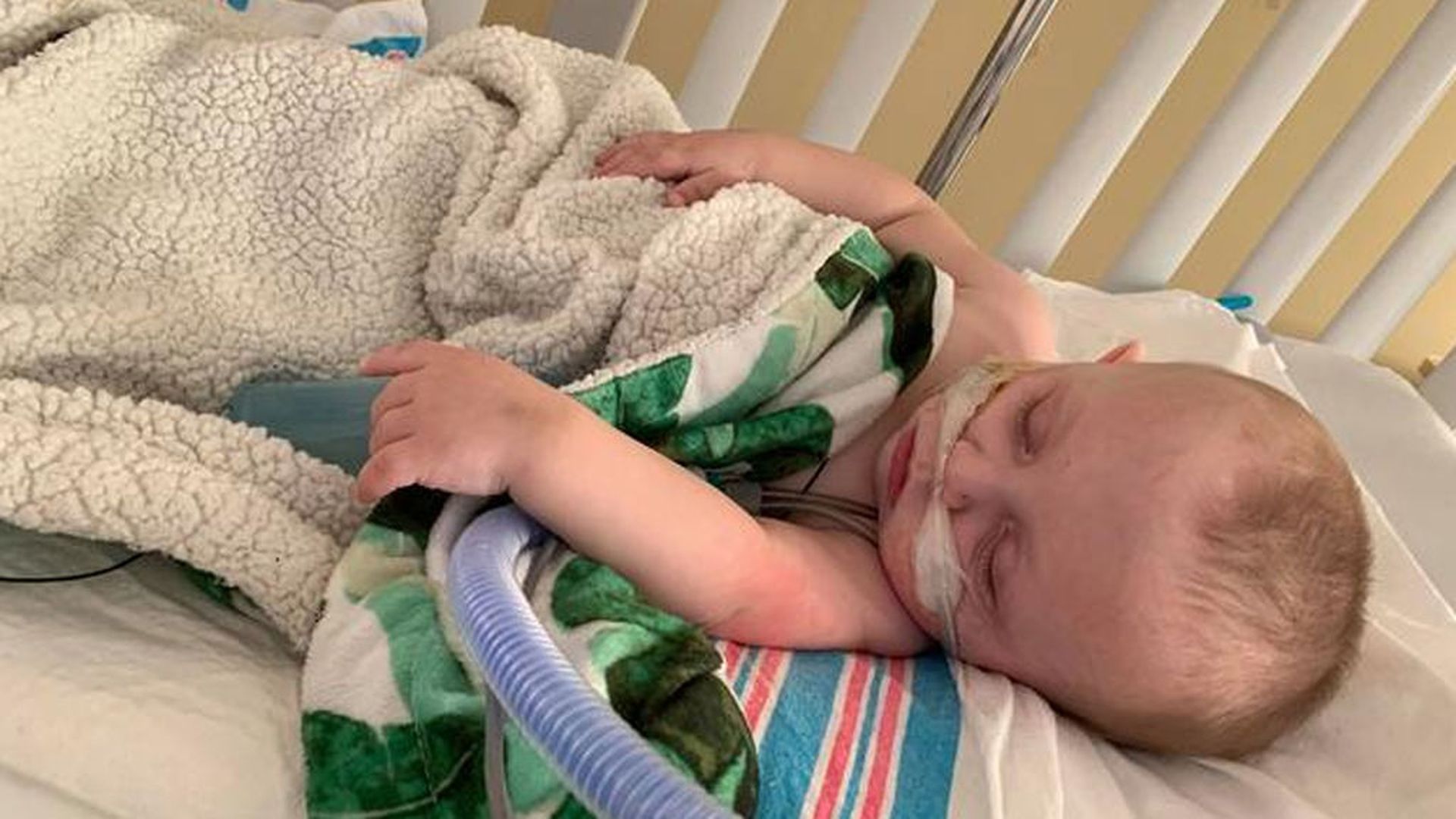 "No beses a los bebés", no seas la razón por la que un bebé este hospitalizado", la advertencia de una madre "No beses a los bebés", no seas la razón por la que un bebé este hospitalizado", la advertencia de una madre