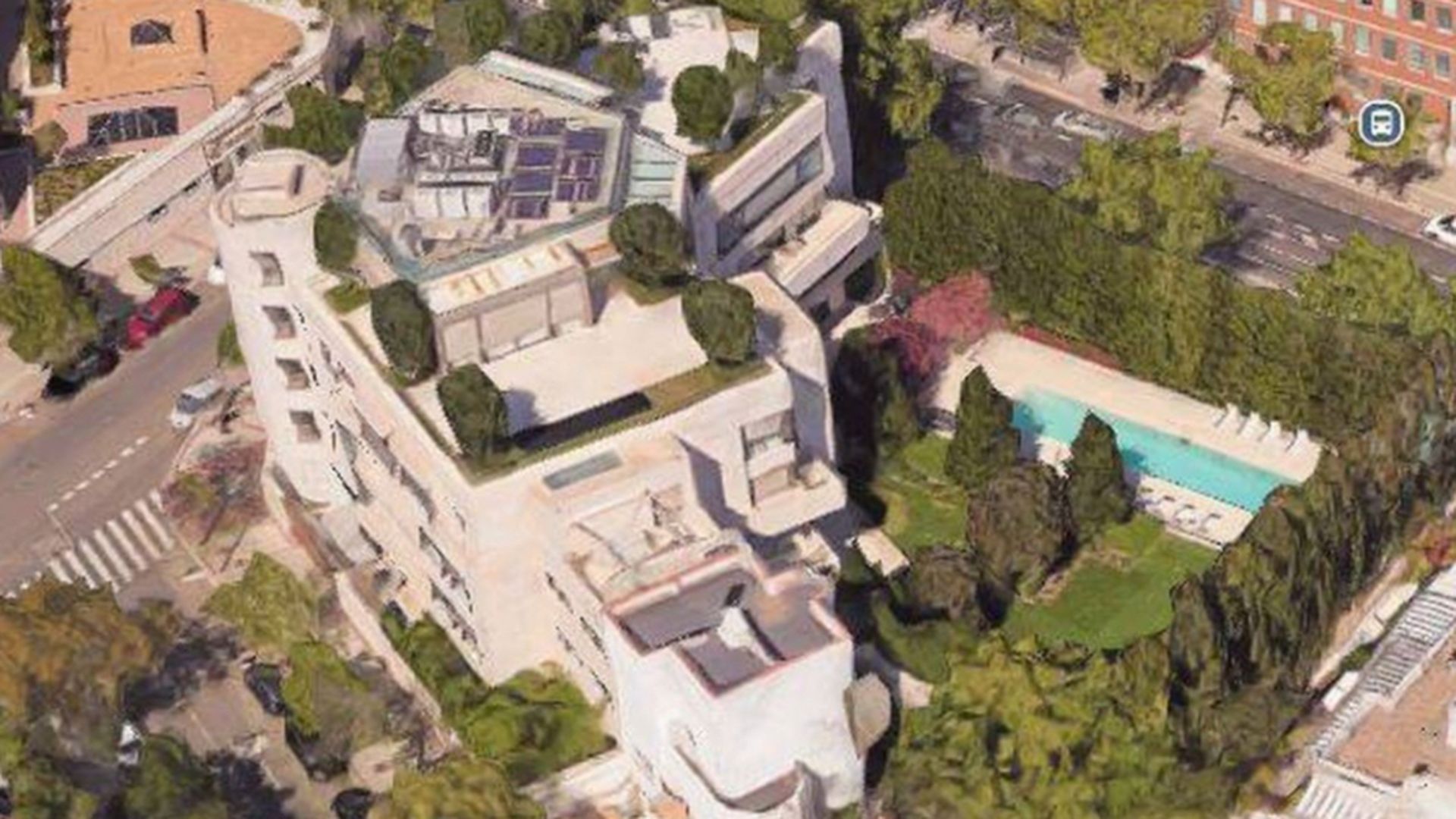 Vista aérea de la casa de Florentino Pérez en el barrio de El Viso en Madrid
