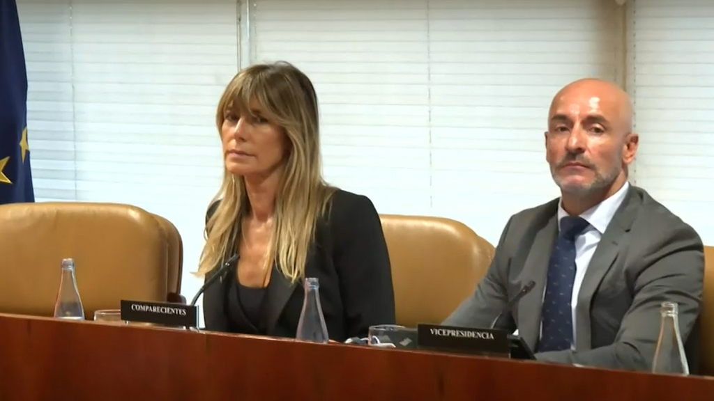 El juez Peinado manda a juicio a Begoña Gómez y le retira el pasaporte