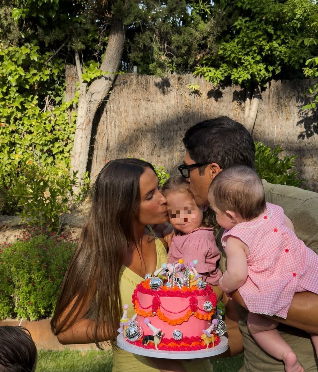 María Pombo y Pablo Castellano celebran el tercer cumpleaños de su hija