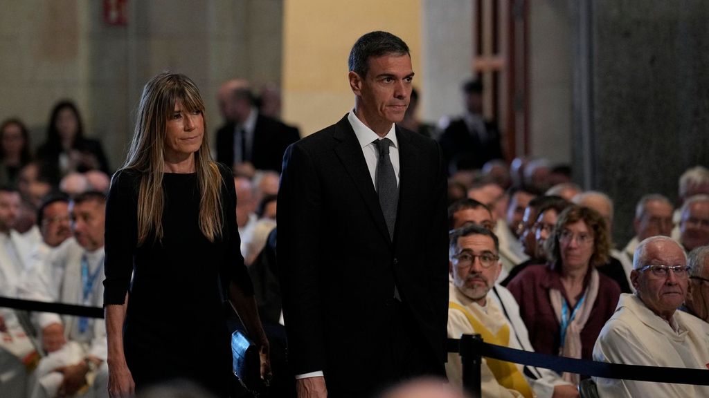 El juez Peinado afirma que los agentes de la escolta de Begoña Gómez podrían ayudarle a huir de la justicia y Jupol le pide una rectificación