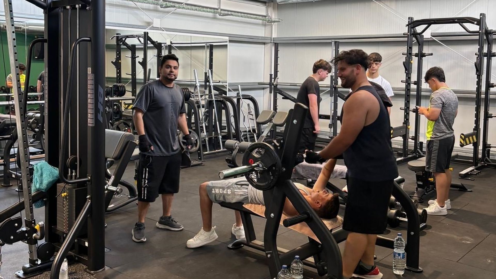 El beneficio real de sumar solo dos horas de entrenamiento de fuerza a la semana El beneficio real de sumar solo dos horas de entrenamiento de fuerza a la semana