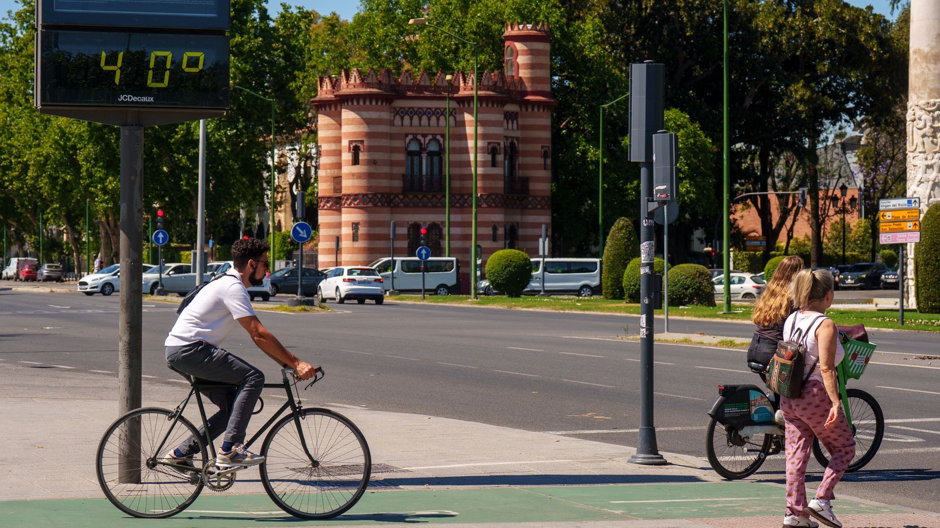 El verano da la bienvenida con la primera ola de calor y fuertes tormentas: qué comunidades están en alerta El verano da la bienvenida con la primera ola de calor y fuertes tormentas: qué comunidades están en alerta