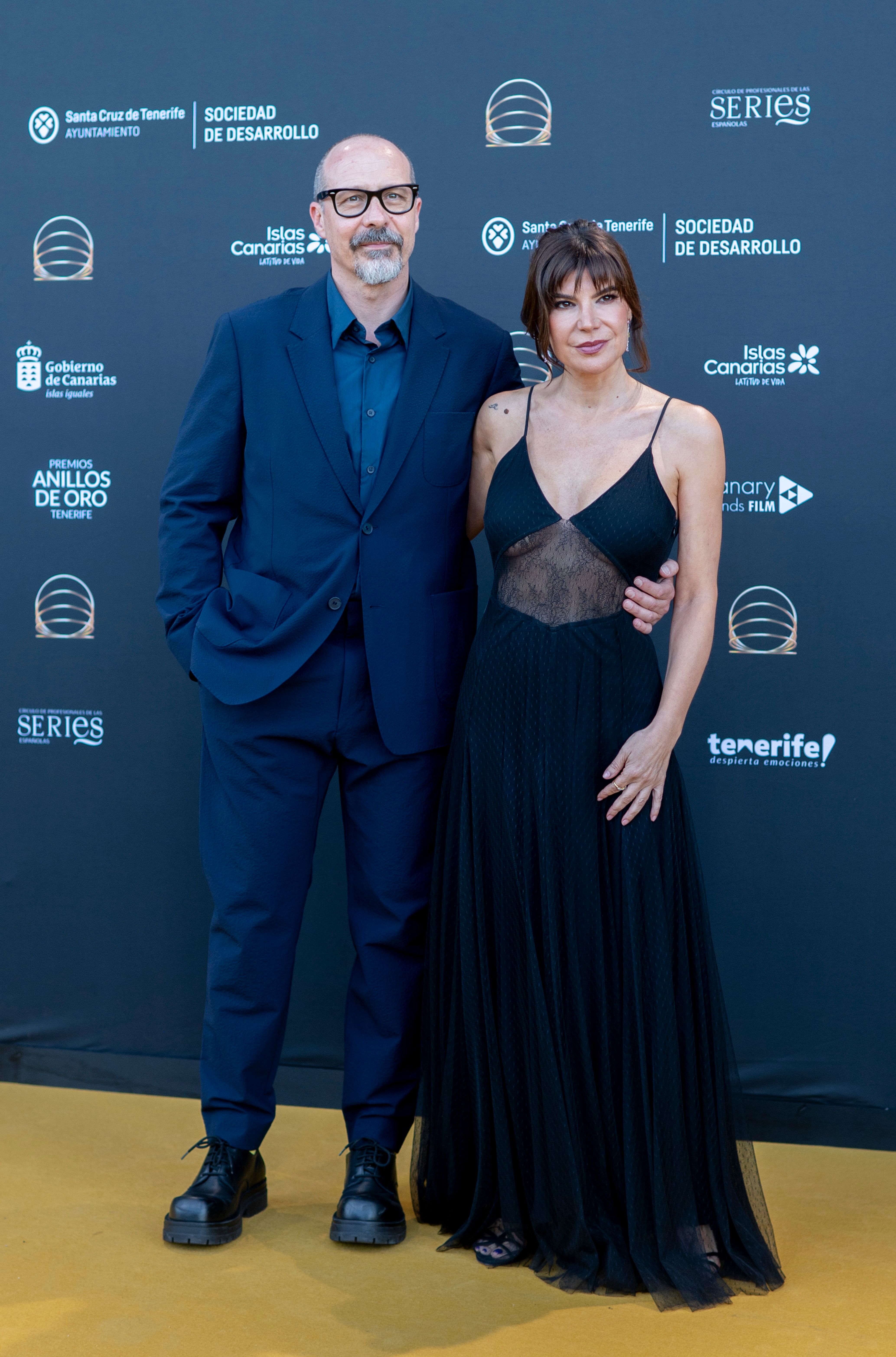 Fele Martínez y Mónica Regueiro, en el photocall de la primera edición de los Premios Anillos de Oro