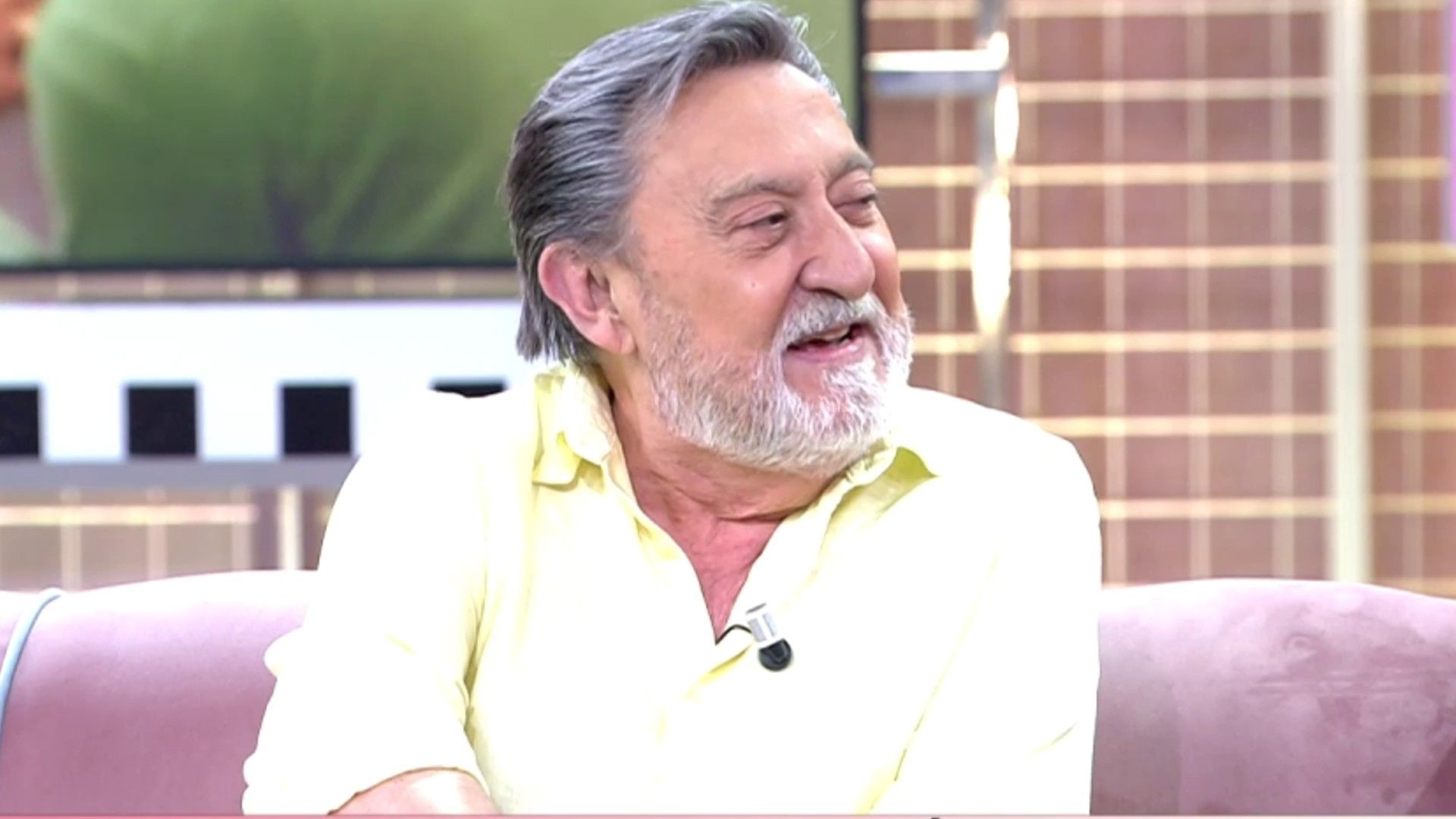 Mariano Peña visita ‘Fiesta’ tras más de 4 décadas en escenarios, platós y estudios de doblaje