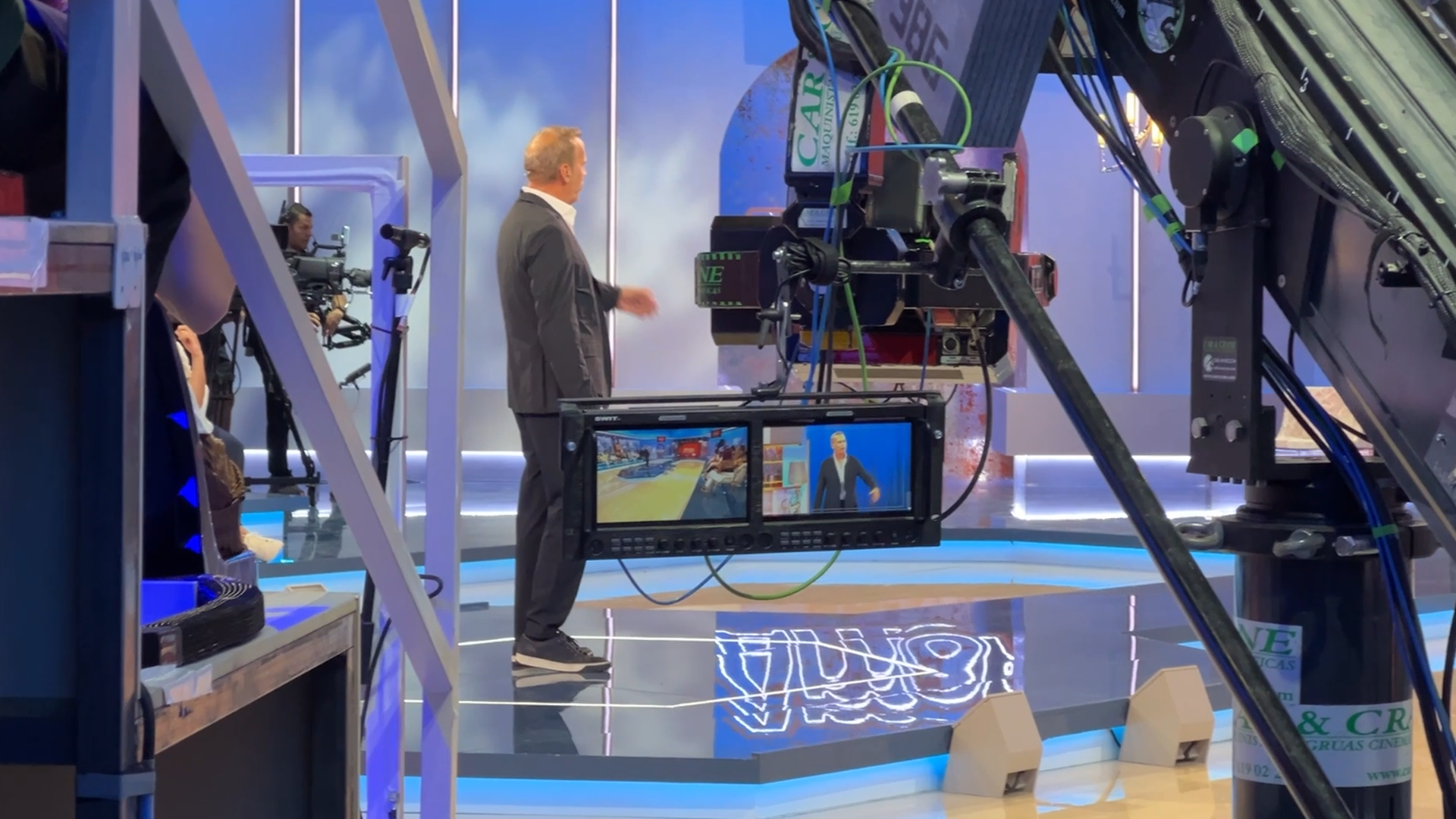 Así se graba  'Amor o lo que surja', el nuevo programa de Carlos Lozano