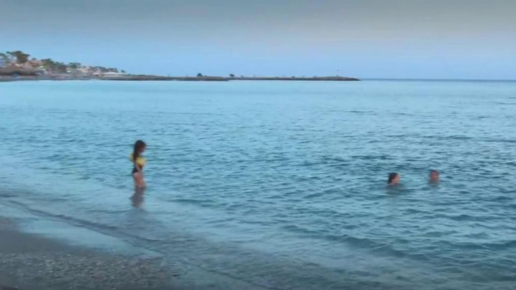 De Bilbao a Almería, el horror de los españoles duranate la ola de calor: "La gente apura estar en la playa"