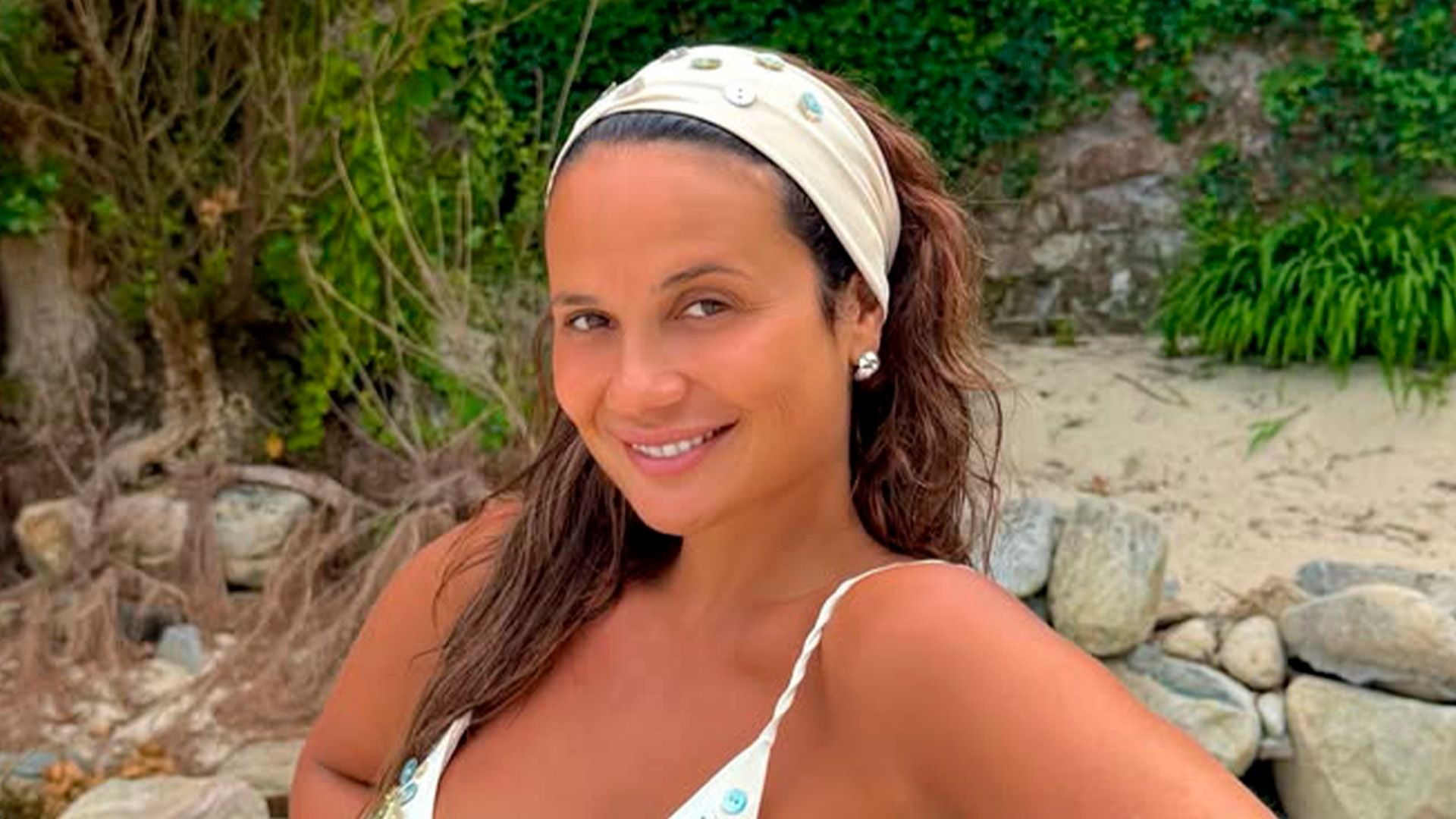 Lara Tronti enseña por primera vez la cara de su segunda hija en común con Hugo Pérez Lara Tronti enseña por primera vez la cara de su segunda hija en común con Hugo Pérez