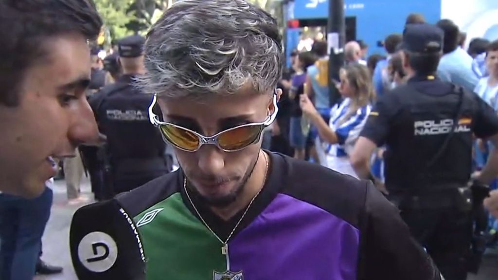 Larrubia responde a la felicitación de Isco Alarcón
