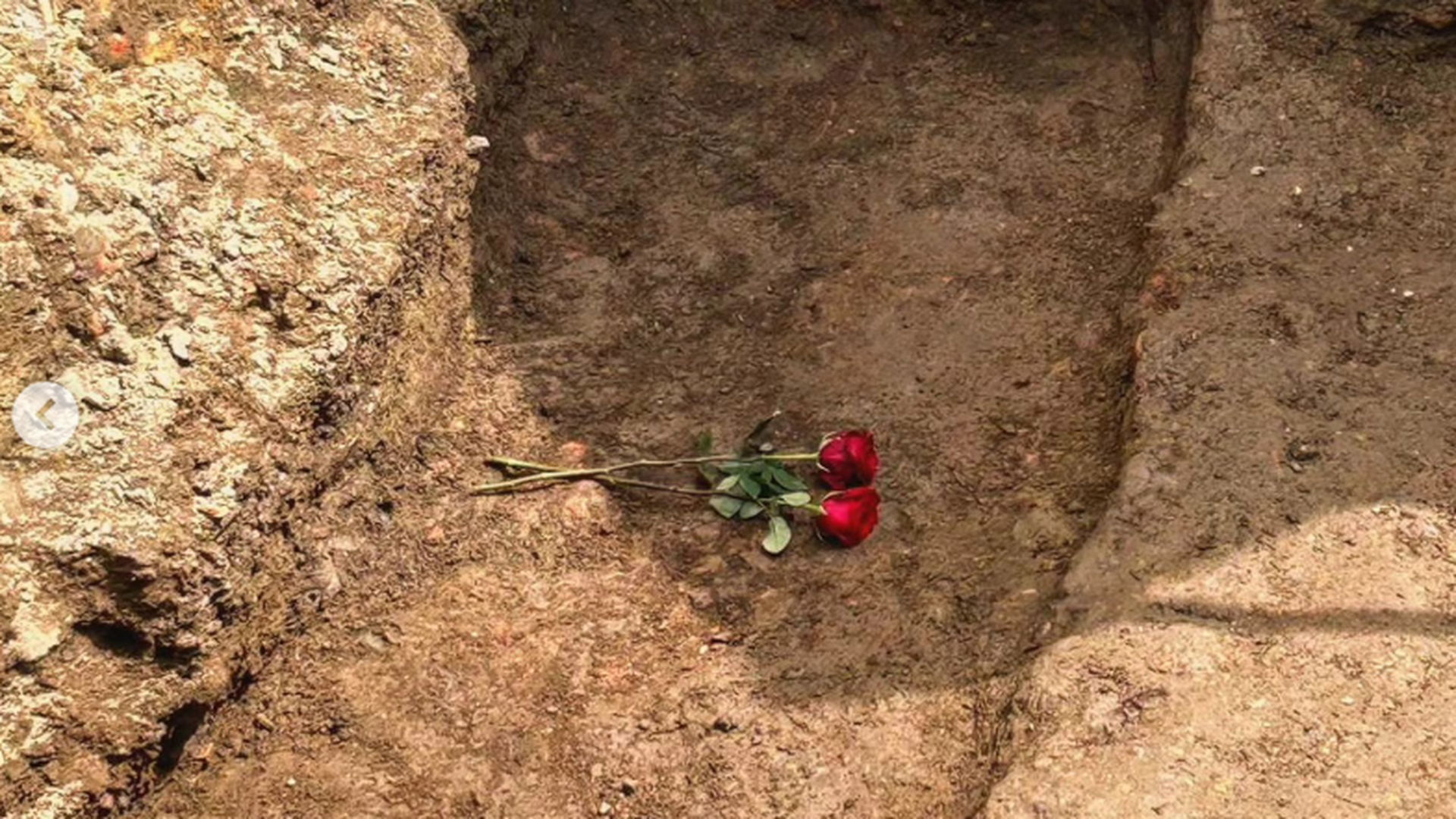 Comienza la exhumación de una fosa con cinco víctimas del franquismo en Villoslada, La Rioja Comienza la exhumación de una fosa con cinco víctimas del franquismo en Villoslada, La Rioja