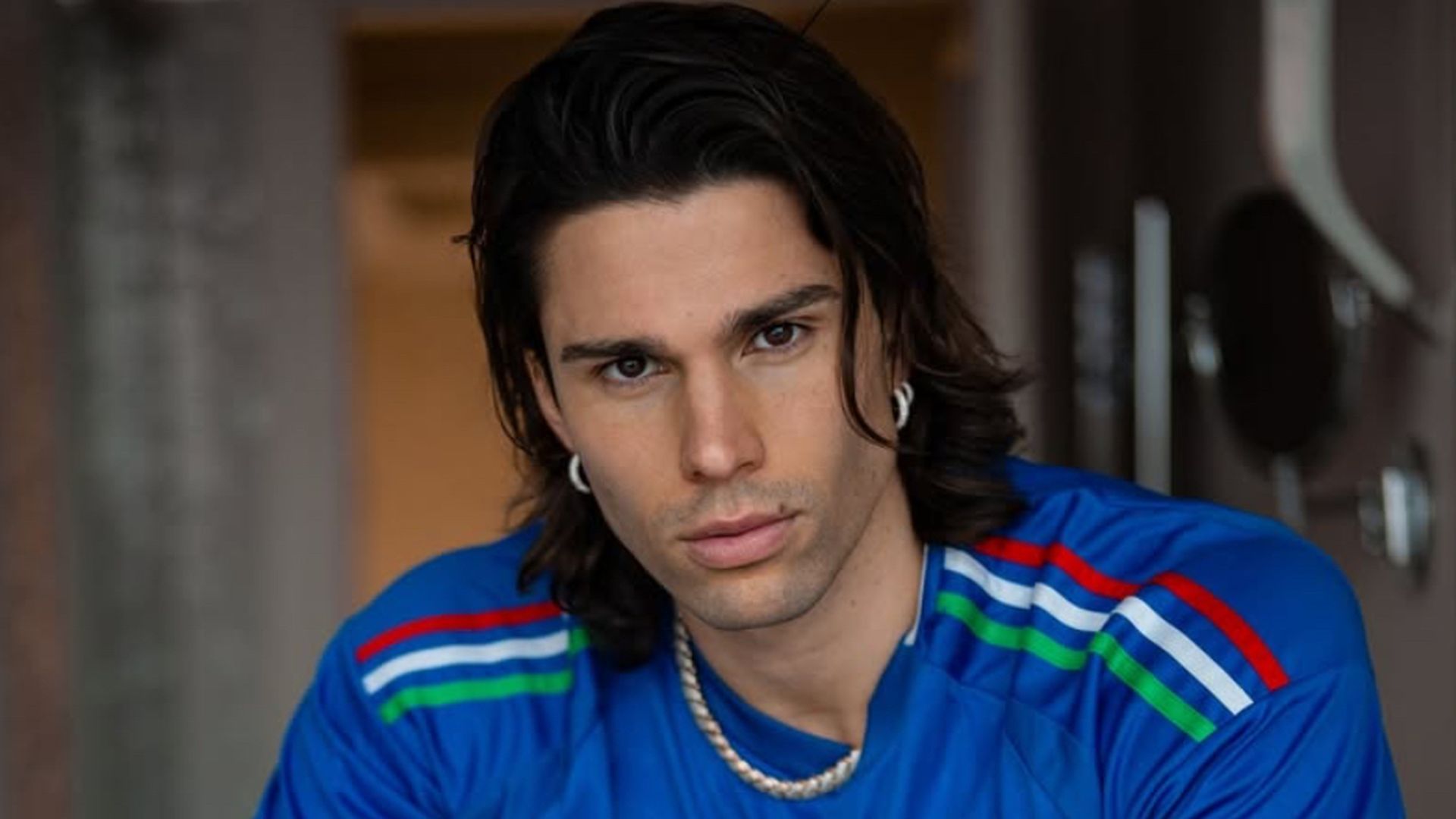 La vida actual de Luca Onestini, tres años después de dejar la televisión en España: su faceta como DJ y su línea de perfumes