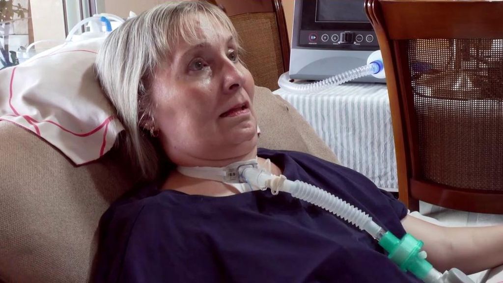 Mari Carmen, la mujer con ELA cuya vida depende de las ayudas estatales: "El código postal no puede decidir si vives o mueres"