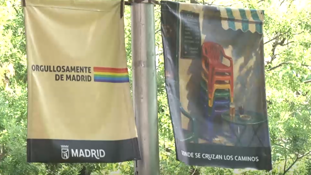 La campaña del Orgullo del Ayuntamiento de Madrid desata la polémica por omitir referencias al colectivo LGTBI+