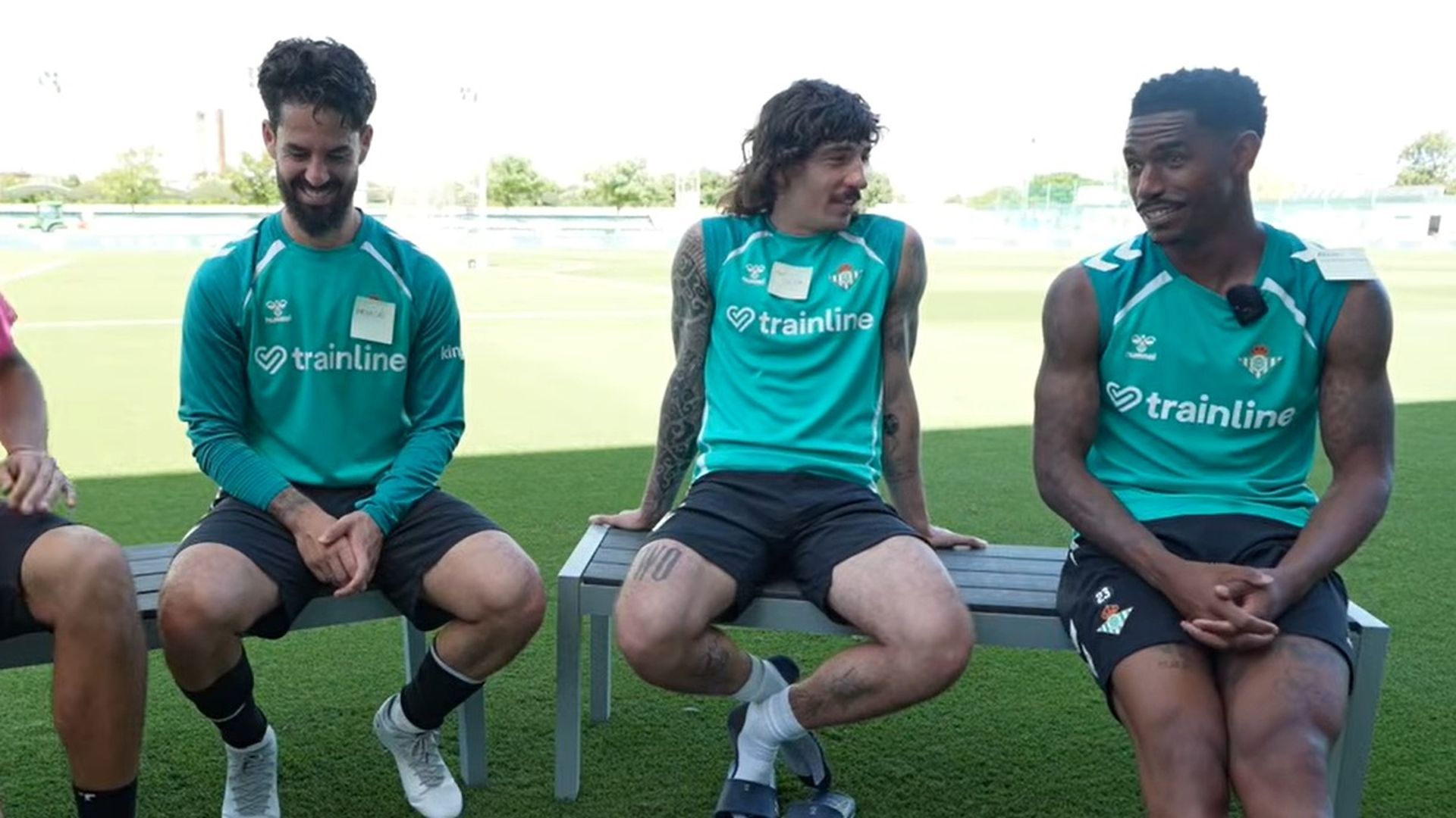 Junior Firpo, Bellerín e Isco Alarcón