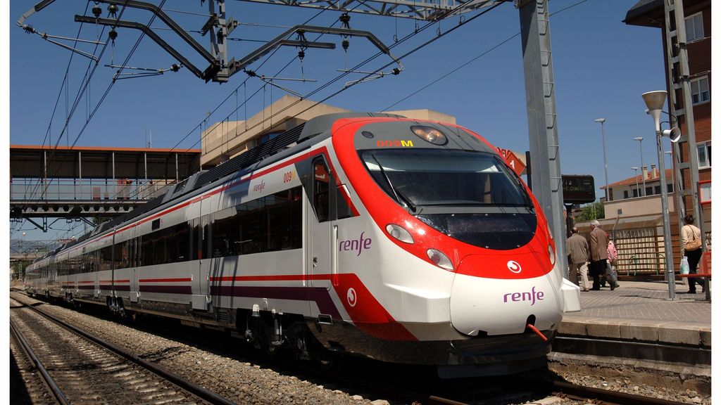 Restablecida la circulación en la línea de Alta Velocidad entre Madrid y Sevilla y la de trenes de Media Distancia y Cercanías