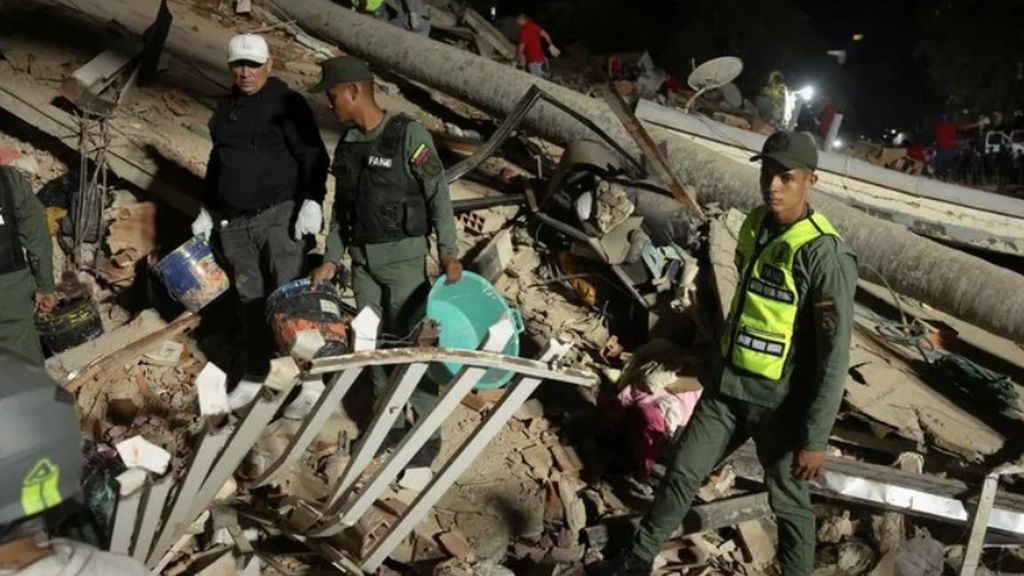 La Guaira, devastado por el terremoto en Venezuela: decenas de edificios y casas se desploman