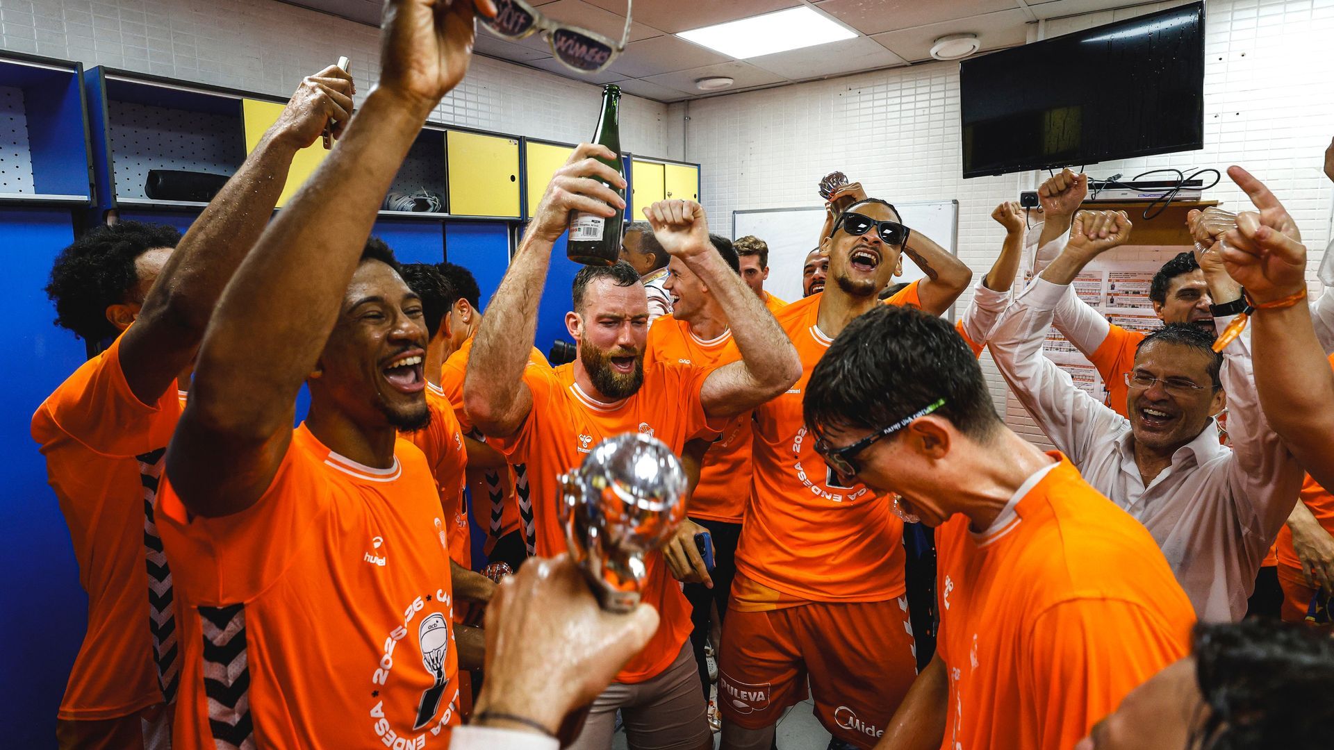 Celebración del Valencia Basket