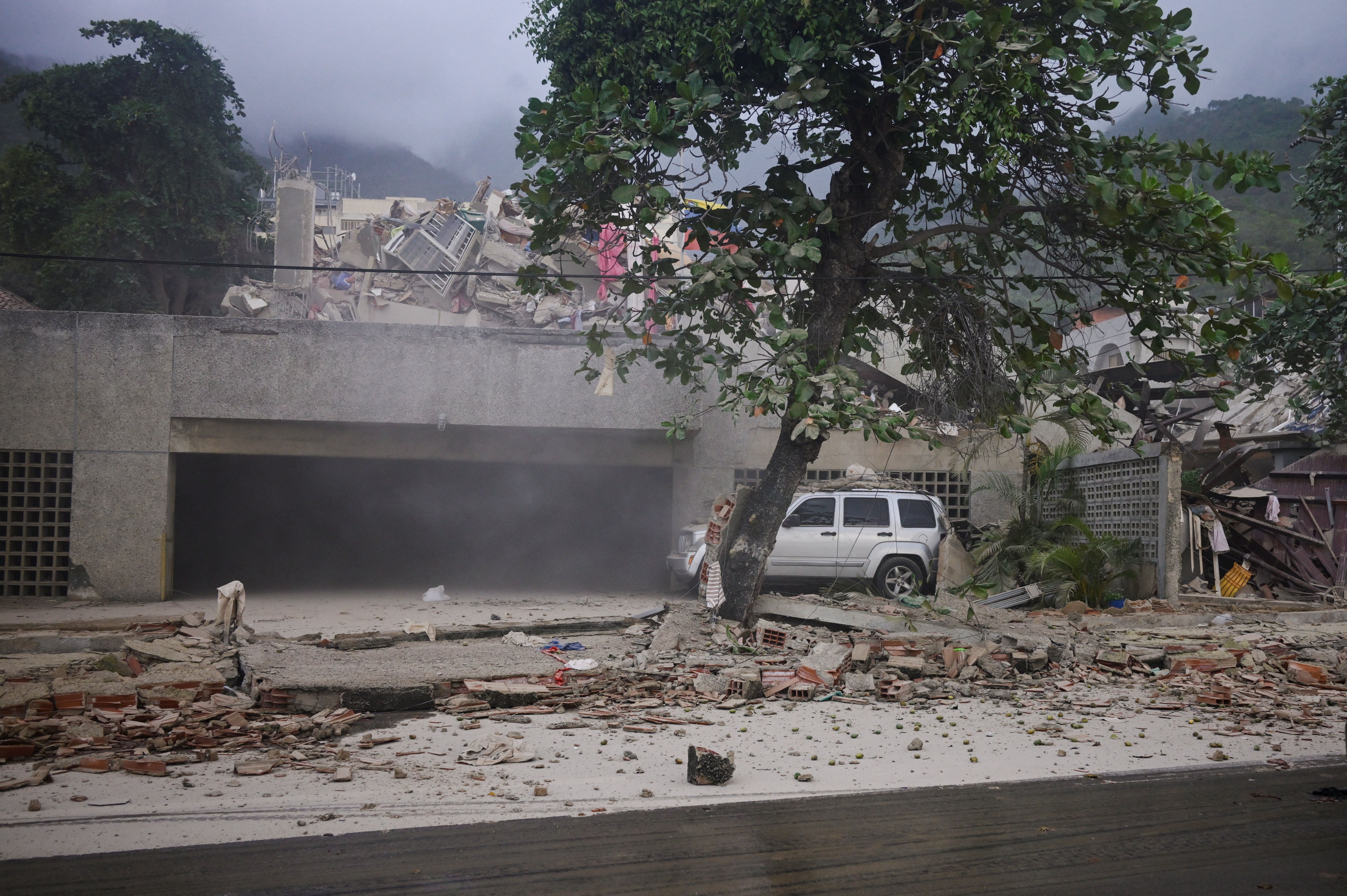 El doble terremoto en Venezuela en menos de un minuto, en fotos