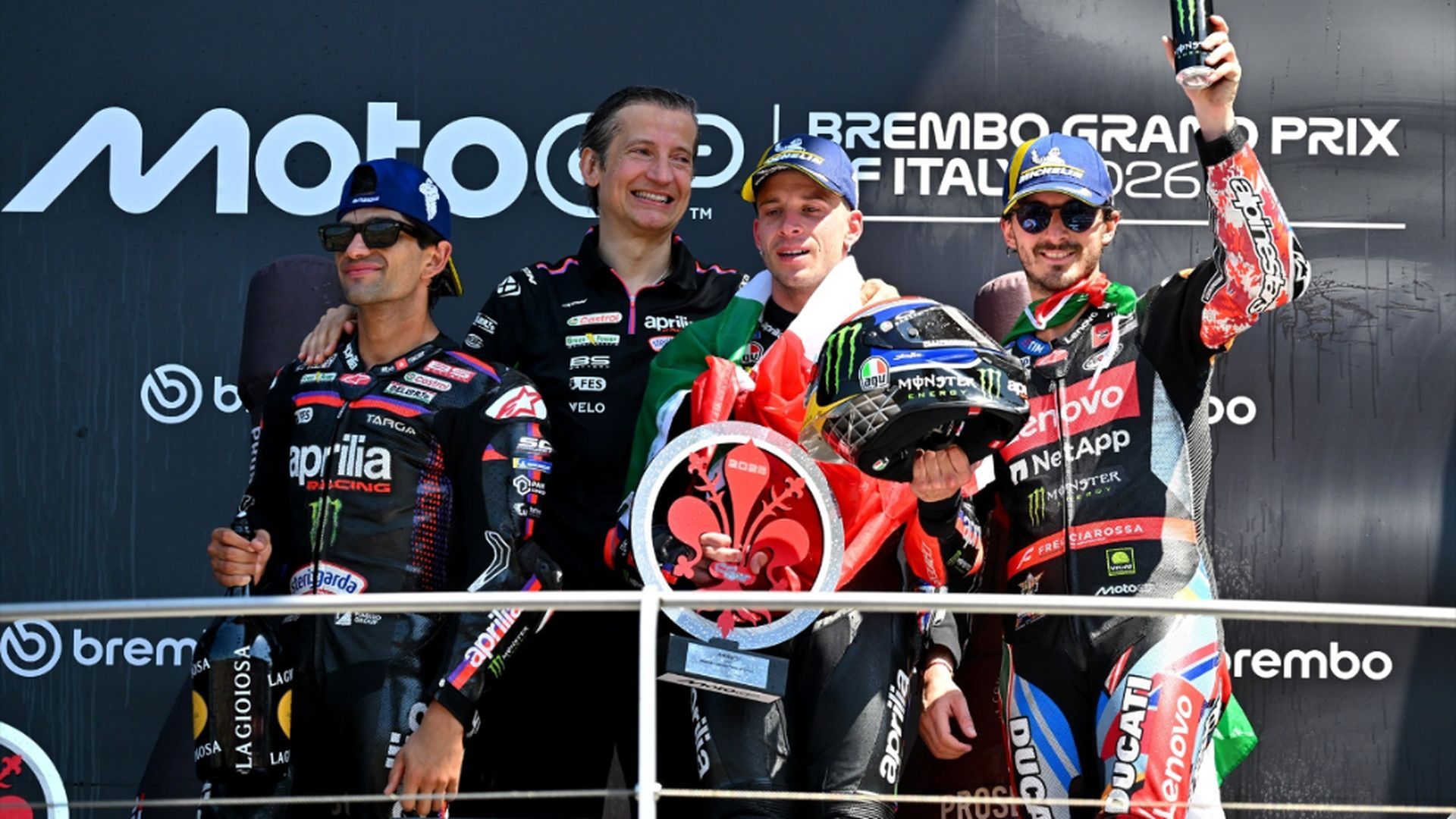 Jorge Martín, Marco Bezzecchi y Pecco Bagnaia, durante el 2026