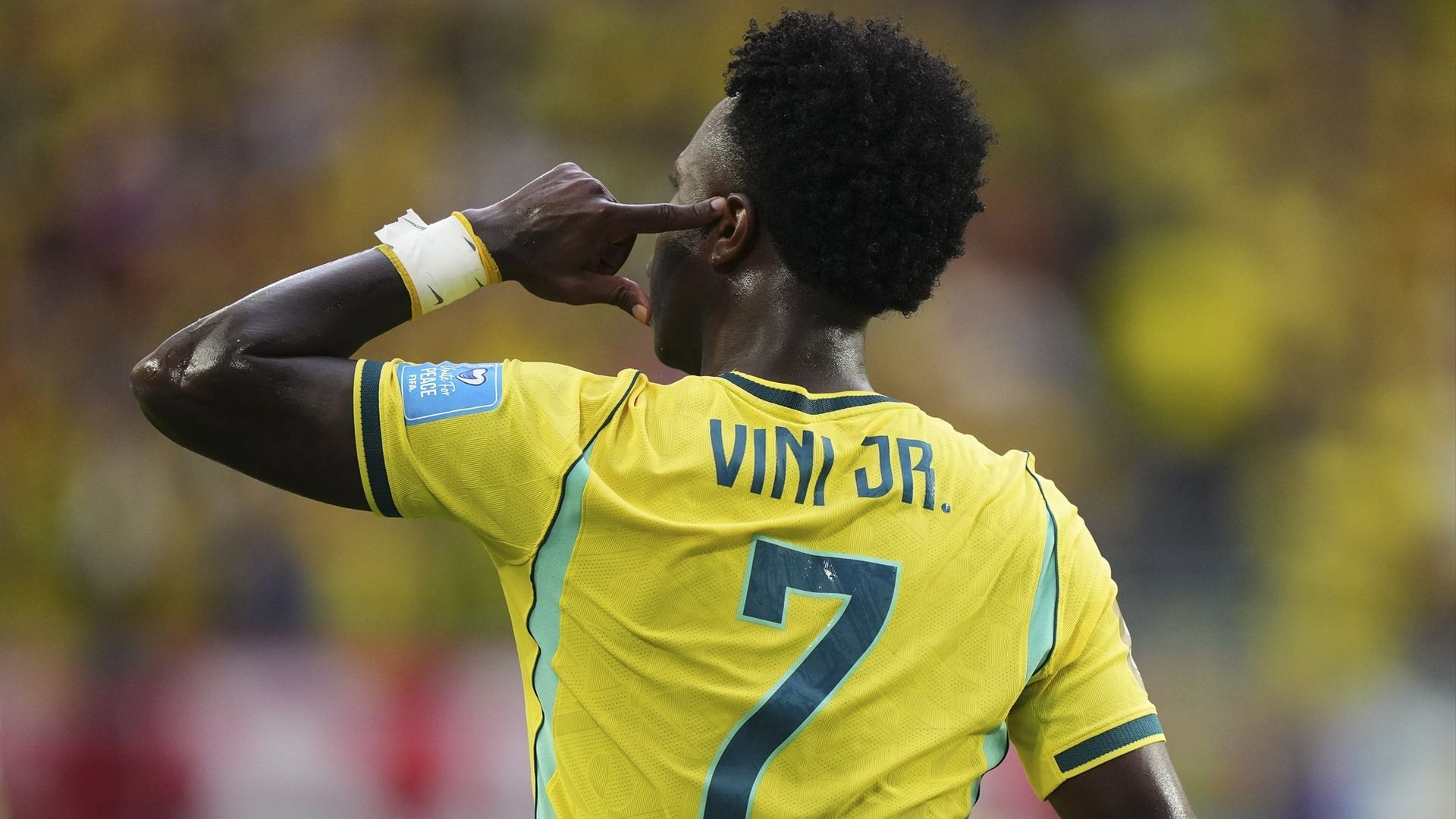 Vinicius celebra su segundo gol contra Escocia en el Mundial 2026
