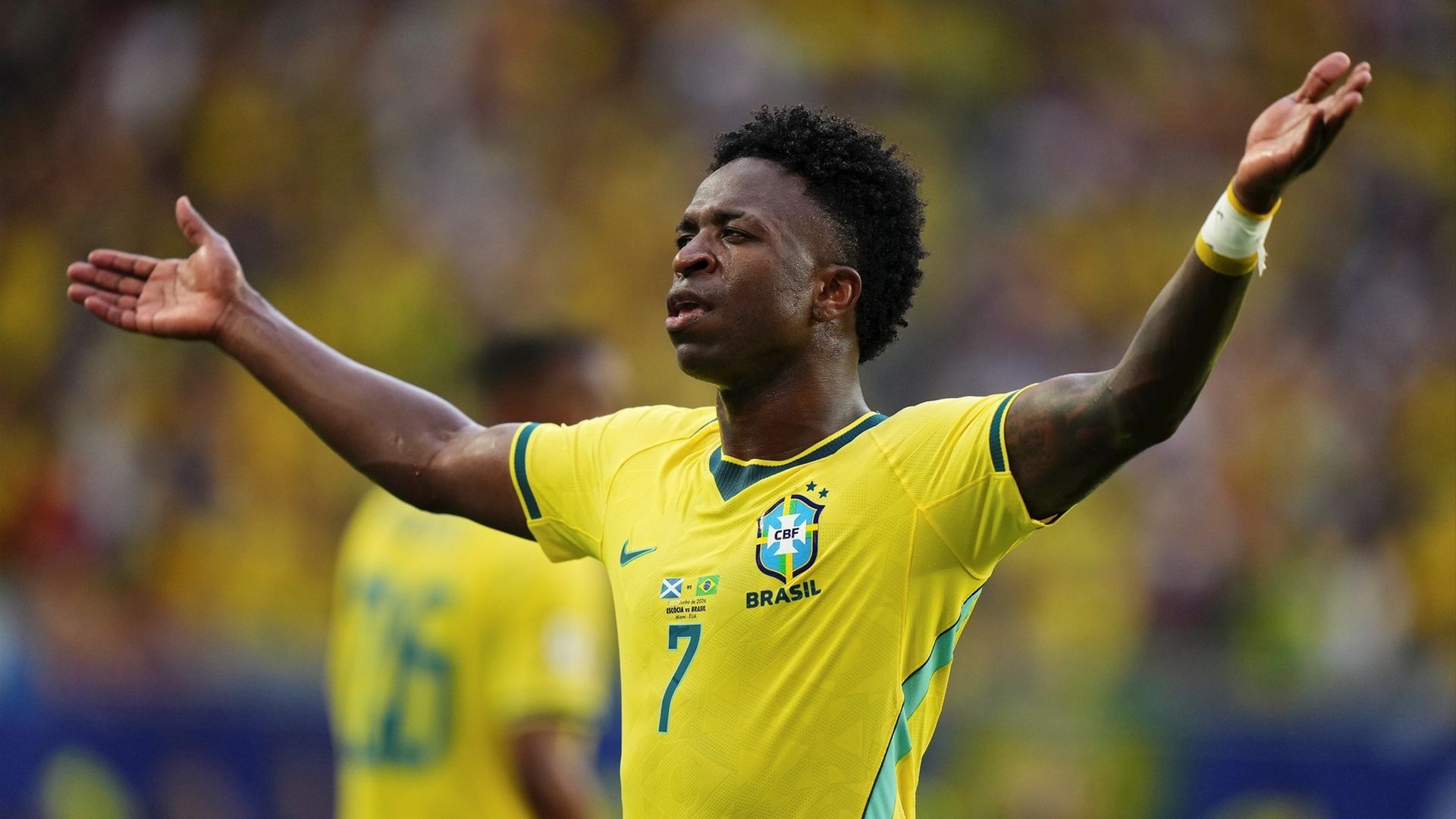 Vinicius Junior durante el encuentro frente a Escocia