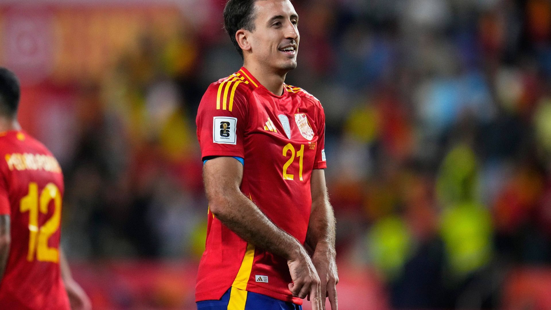 Mikel Oyarzabal iba a clases por las tardes y entrenaba por las mañanas: sus compañeros le pasaban apuntes cuando faltaba