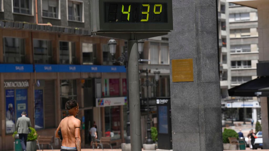 El calor, las lluvias y las tormentas pondrán este lunes en aviso a diez comunidades autónomas, con hasta 40 grados