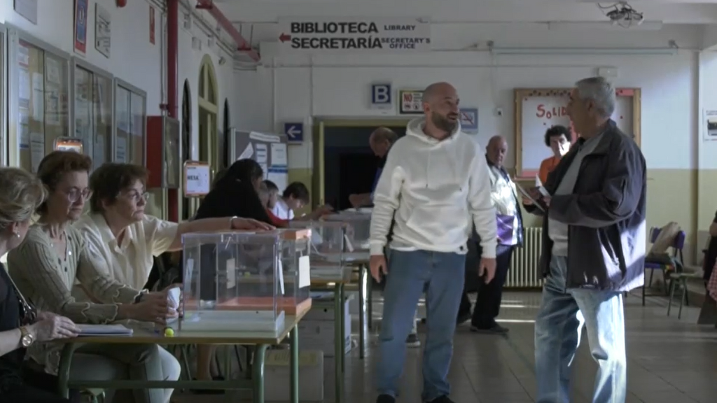 El PP acusa al Gobierno de "ingeniería electoral" por la Ley de Nietos y la regularización de inmigrantes
