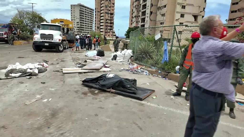 Catia El Mar, el paraíso caribeño de La Guaira, es ahora un solar de escombros y desesperación por el  terremoto de Venezuela
