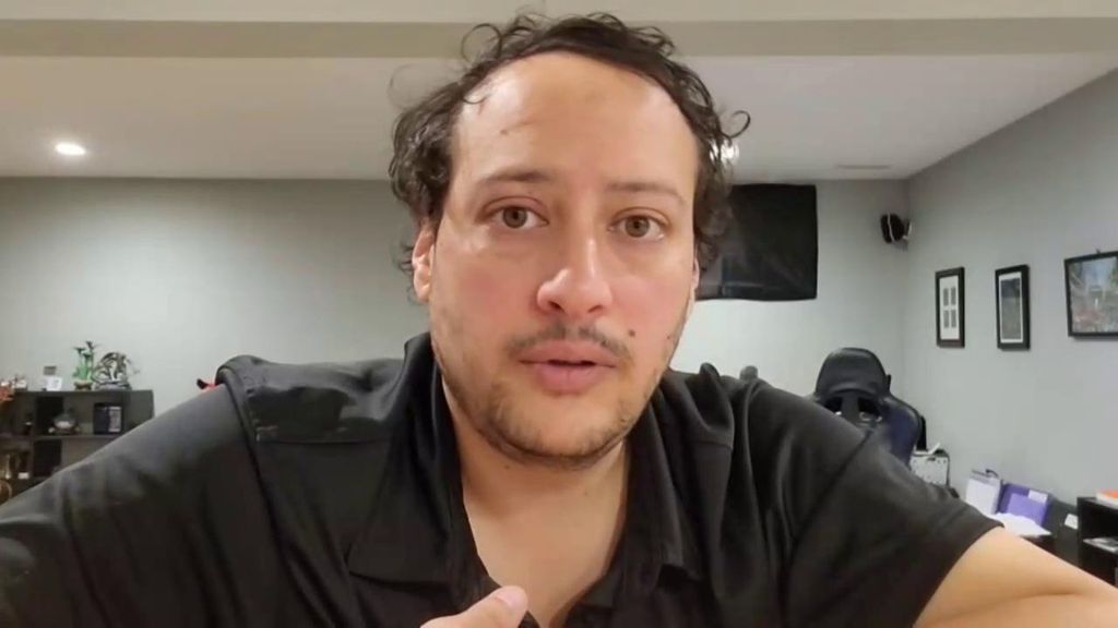 El hijo del vasco John Sustacha, roto y entre lágrimas al recordar la muerte de su padre tras ser aplastado por dos edificios