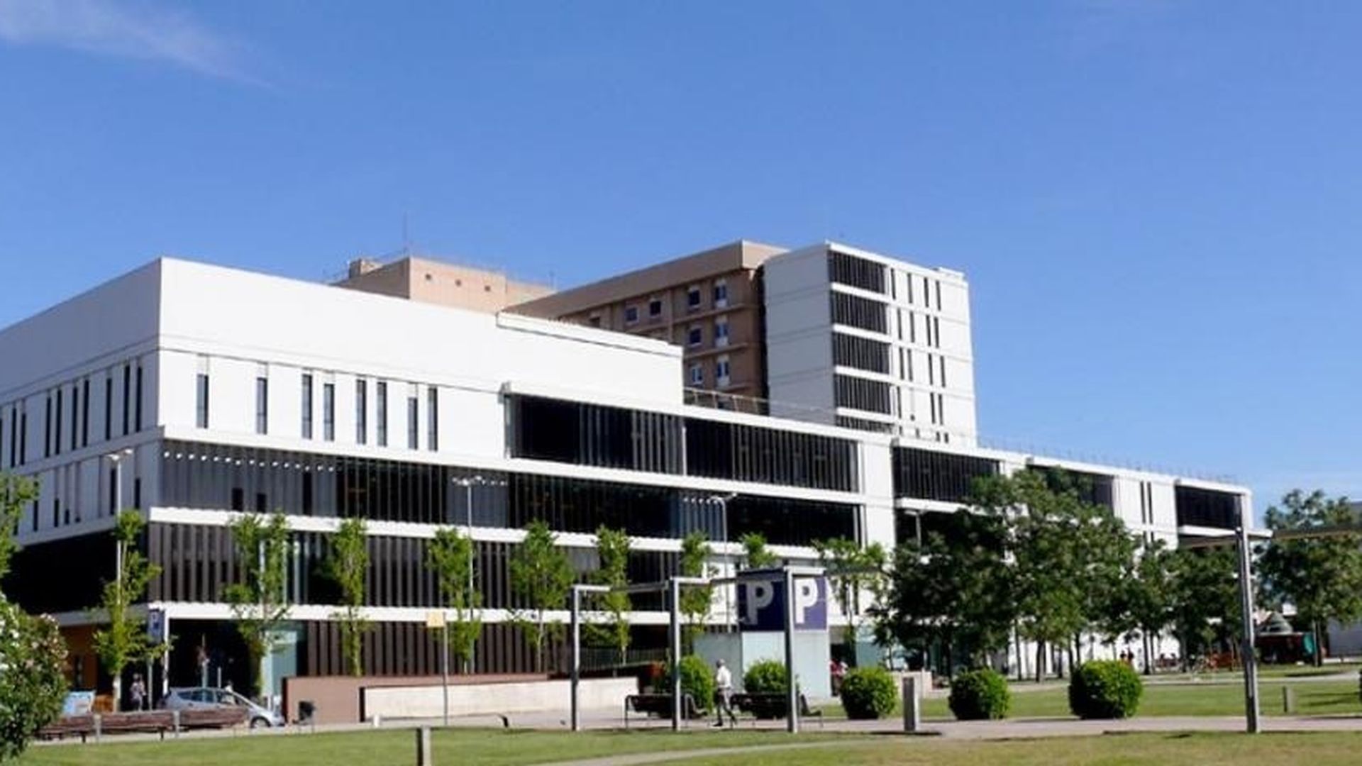 Los médicos no detectaron signos de malos tratos en el bebé muerto presuntamente a manos de sus padres en Sabadell