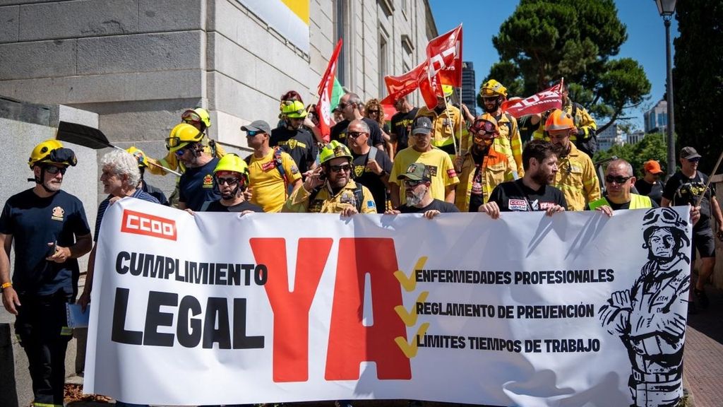 Manifestación de Bomberos Forestales: denuncian que las administraciones "siguen improvisando" contra el fuego