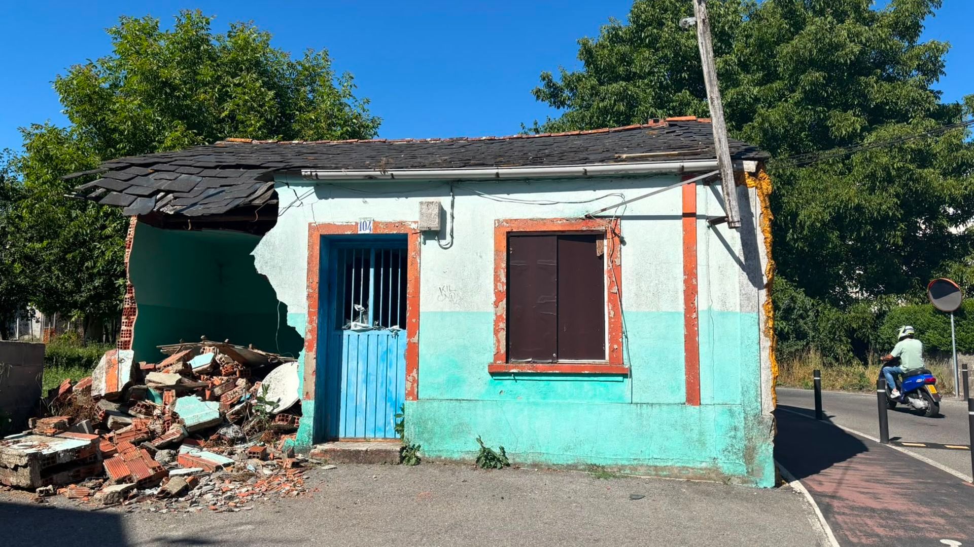 Estado actual de la vivienda en la Calle Hurraca de la capital lucense Estado actual de la vivienda en la Calle Hurraca de la capital lucense