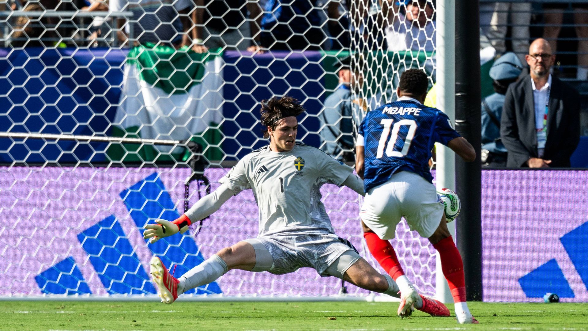 Jacob Widell ante Mbappé