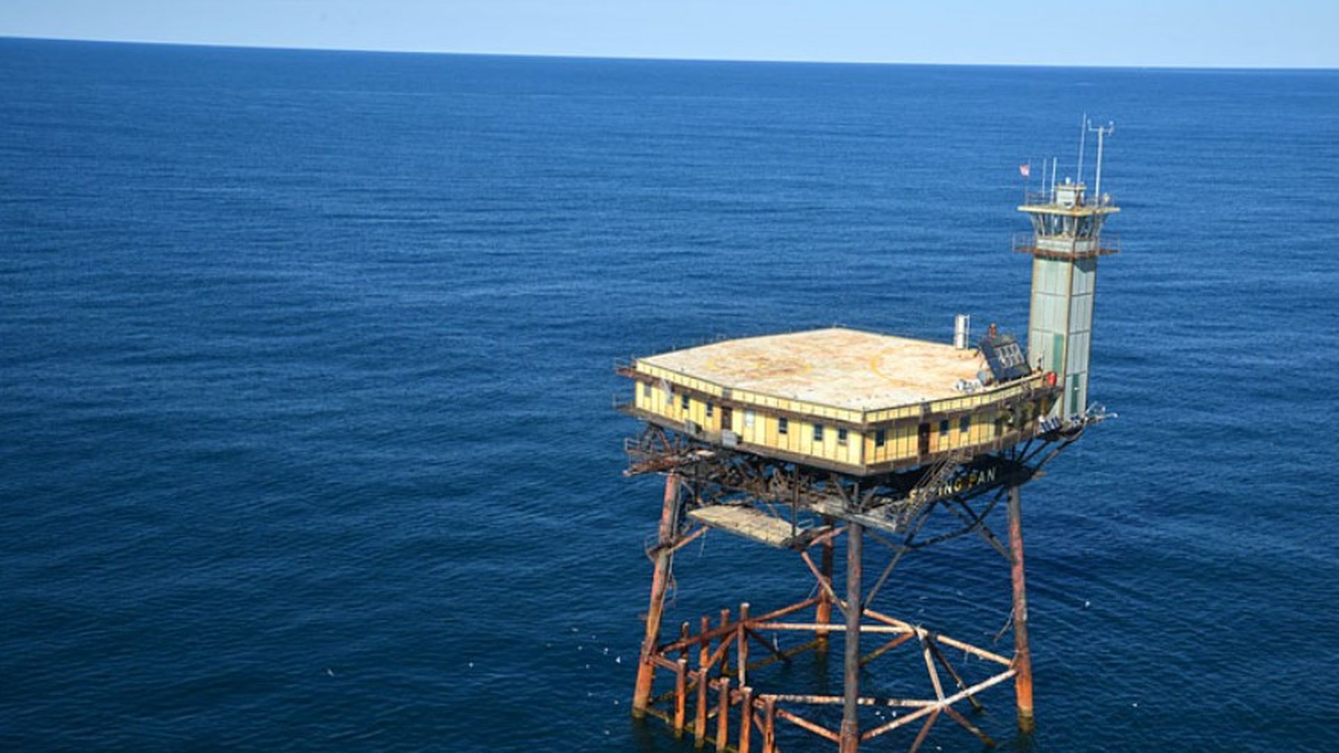 Torre Frying Pan, el hotel más peligroso del mundo