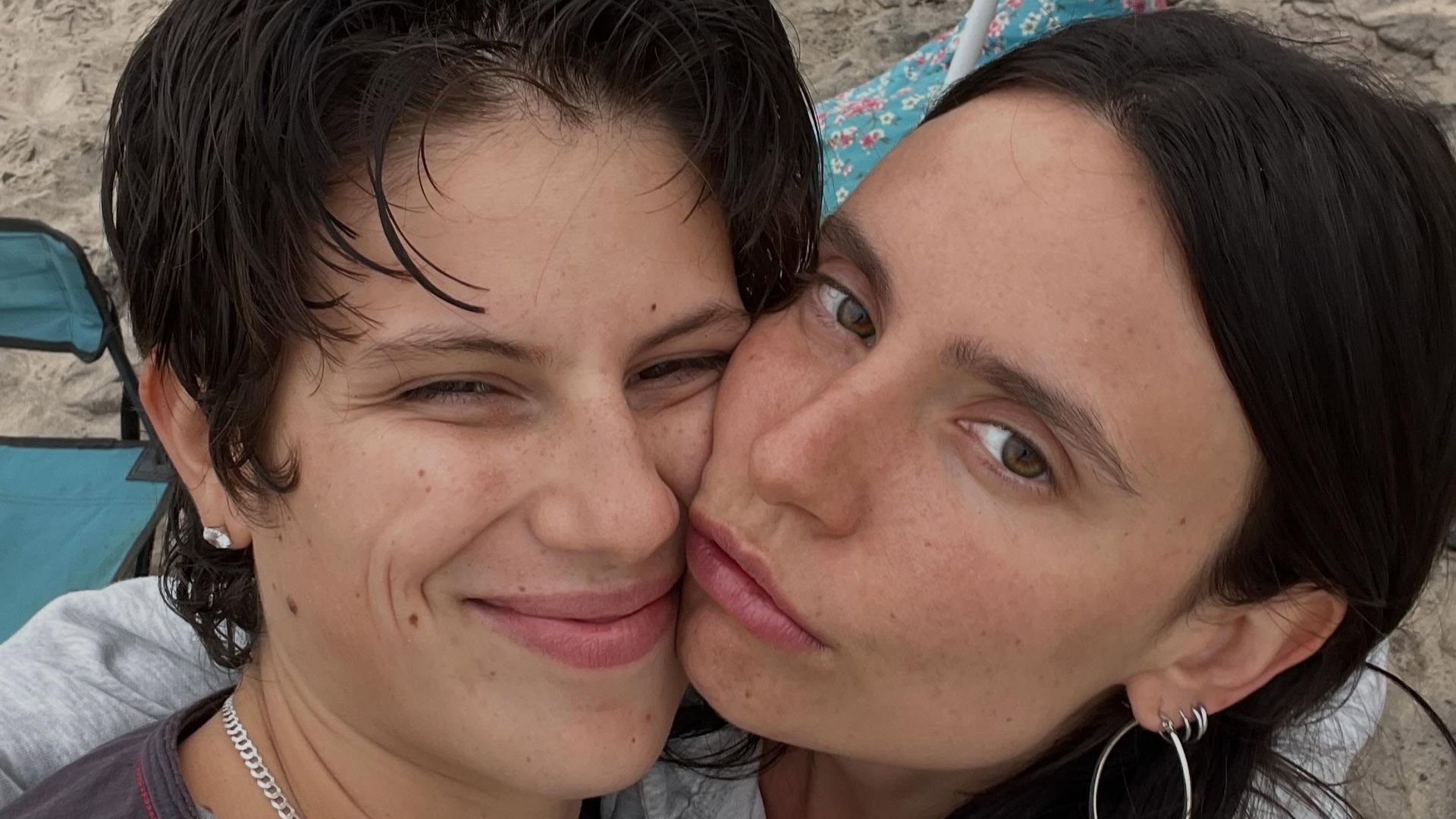 Bruna Lucadamo y su novia, Belen Esquivel Bruna Lucadamo y su novia, Belen Esquivel